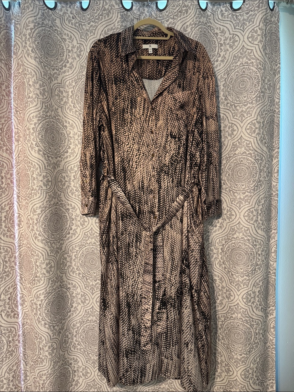 Banana Republic Black and Cream Printed Maxi Wrap Dress
